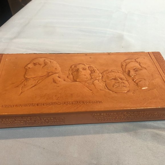Kraft Caramels Mount Rushmore Black Hills Guildcraft Collectible Candy Box #F0 - Picture 1 of 10
